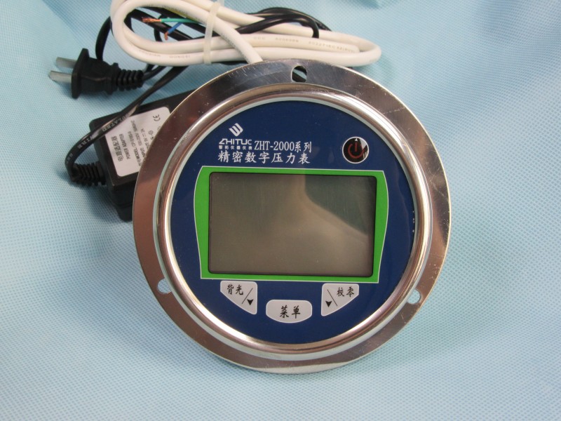 西安智拓供应高ZHT-2000精度电接点数字压力表，专业定制