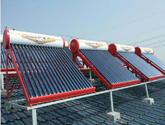 南京机场太阳能单机热水工程