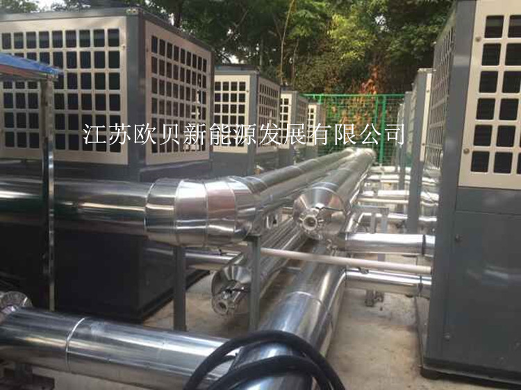 南京国睿金陵大酒店40吨太阳能热水工程