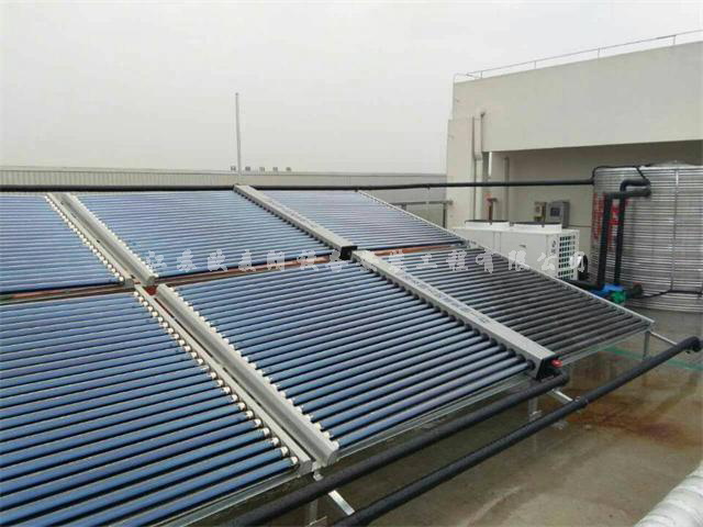 江苏欧麦朗牵手华宇员工用水太阳能热水工程