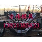 邯郸混凝土流水槽模具路基U型流水槽模具制造厂家京伟模具