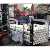 PVC管搬运设备装卸车设备中德诺克叉车属具叉车管料夹